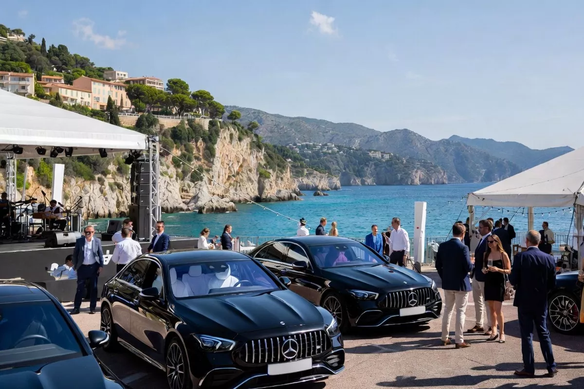 Transport Événementiel & Multi-Véhicules 24/7 Evènements Soirées Galas