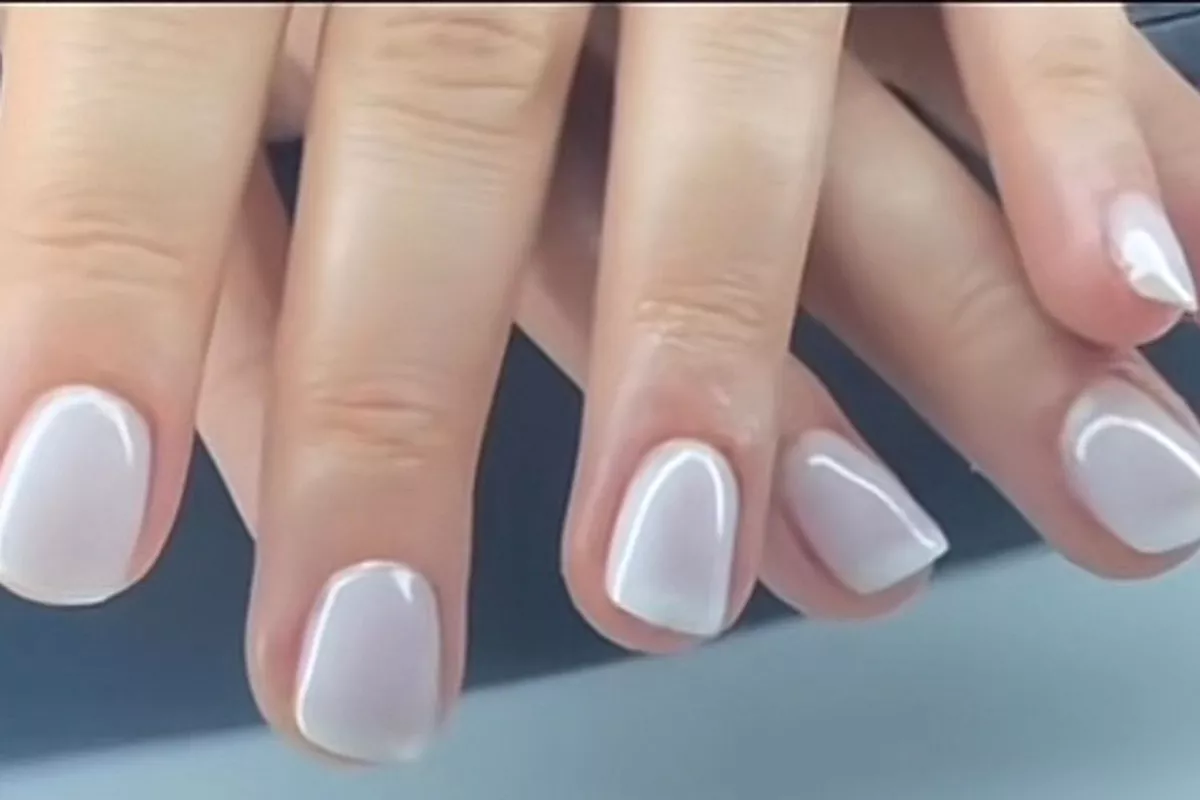 POSE VERNIS SEMI - PERMANENT avec MANICURE RUSSE