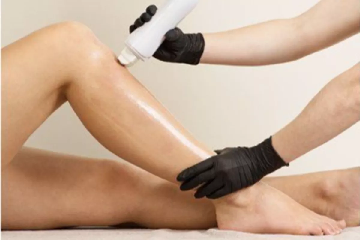 Forfait Épilation Demi-Jambes, Maillot classique, Aisselles