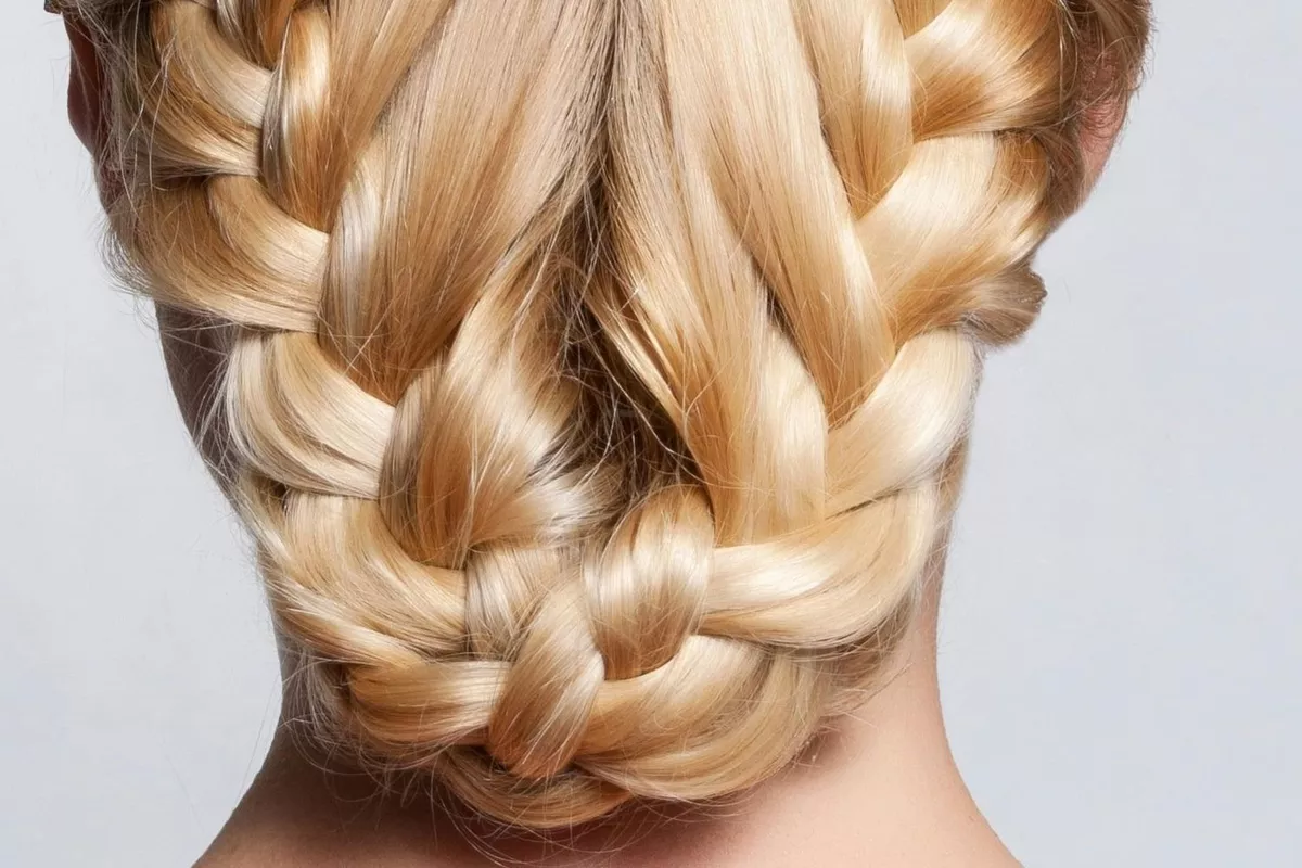 Chignons / attaches / tresses