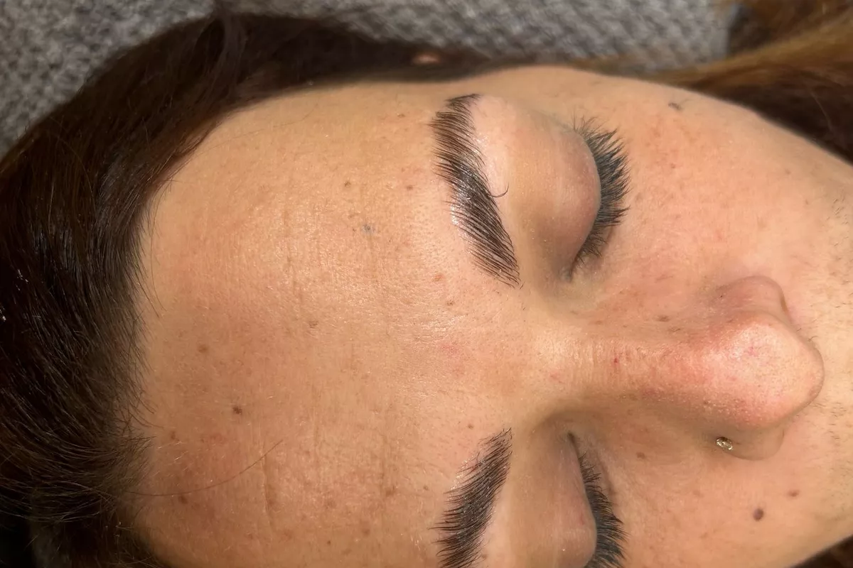 Brow lift sans teinture