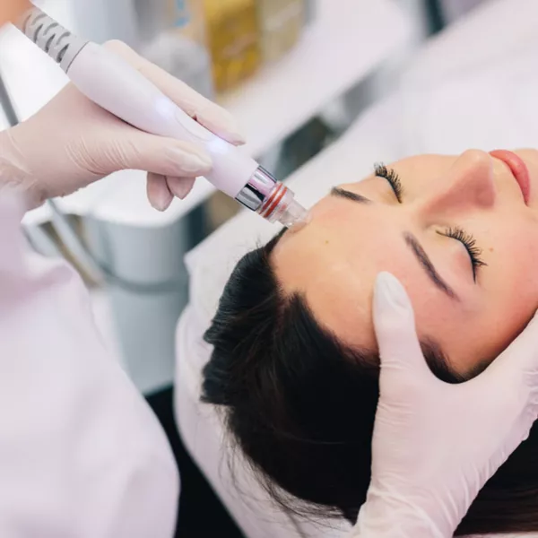 Hydra Face à Nice : le soin haute technologie pour une peau éclatante et purifiée, tout ce qu’il faut savoir