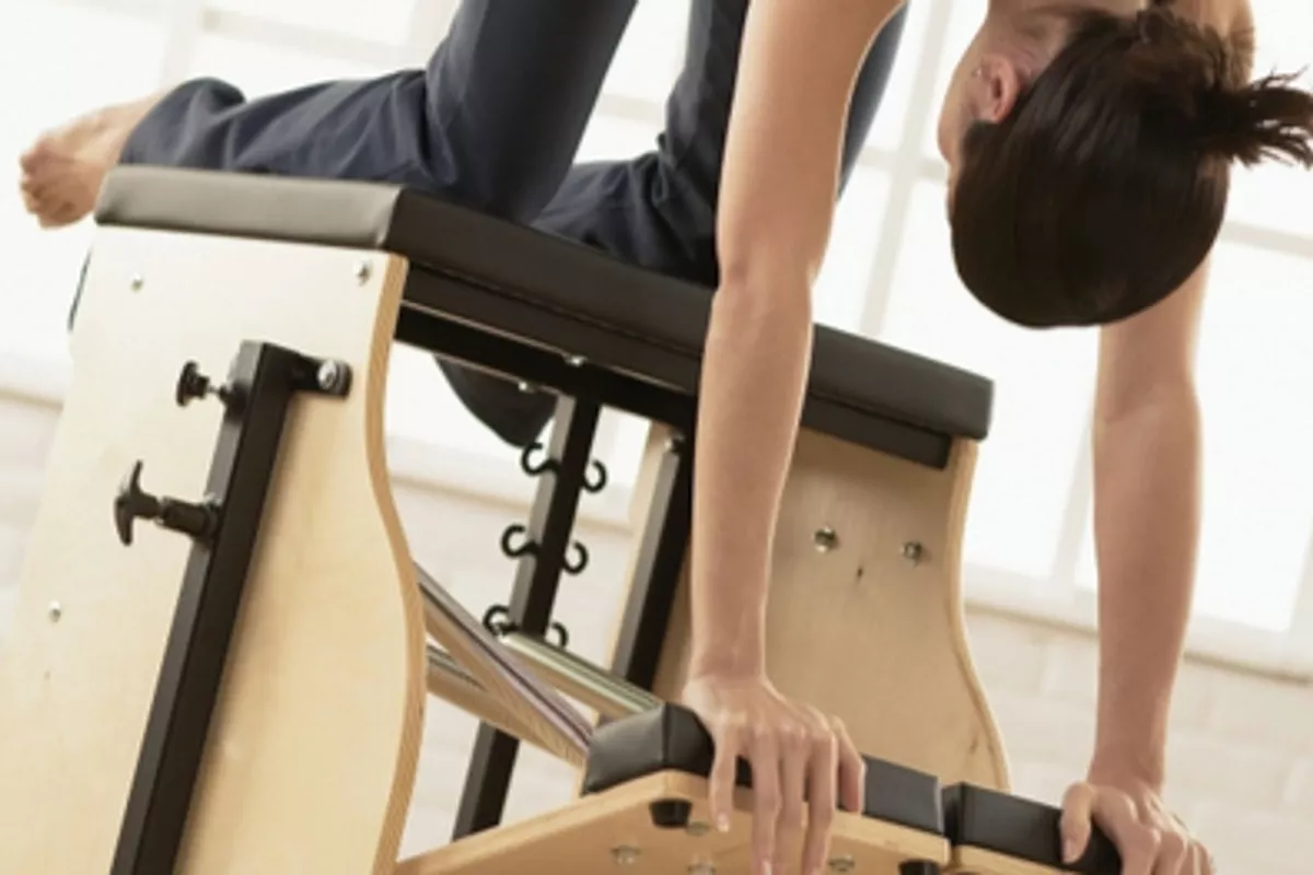 Circuit Pilates sur différentes machines en groupe