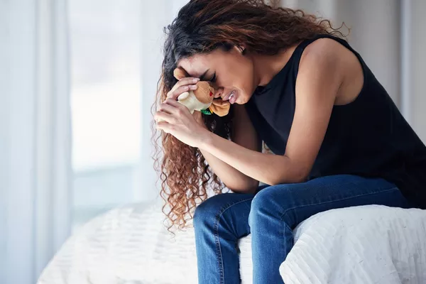 Deuil périnatal : accompagner la douleur et retrouver un sens