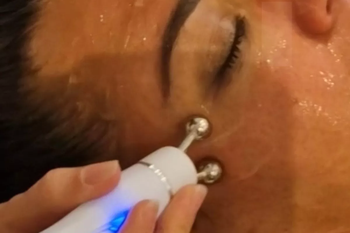 Cure 4 séances HydroFace Skin classique