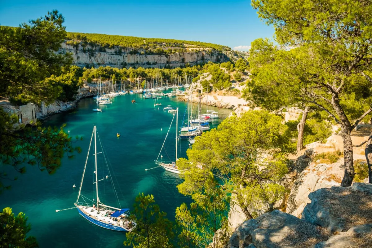 Circuits touristiques personnalisés depuis Marseille – Côte d’Azur & Provence