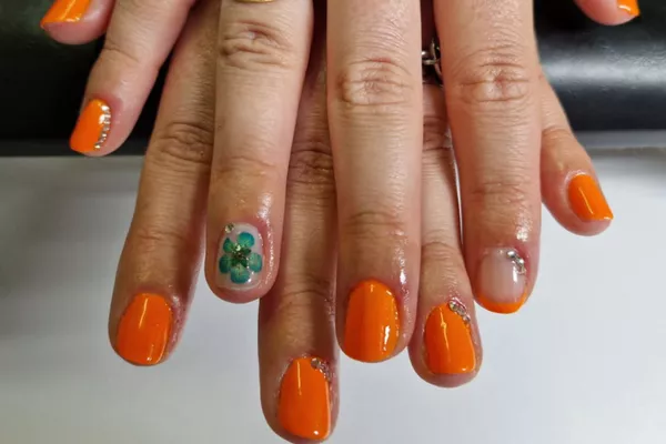 Semi permanent Mois de mars mois de la femme