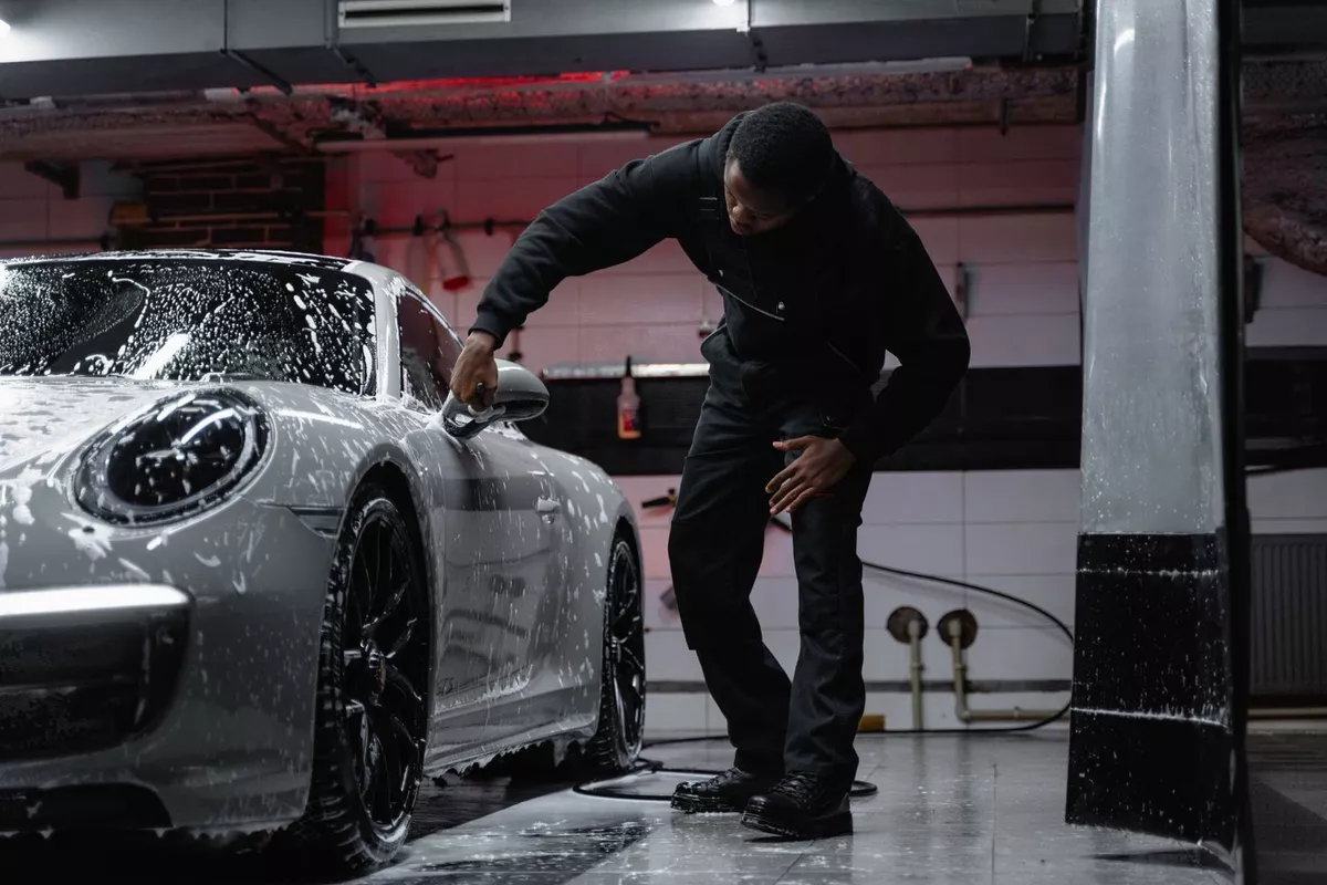 Forfait VIP lavage auto intérieur & extérieur : Brillance & hygiène complète – Tours et alentours