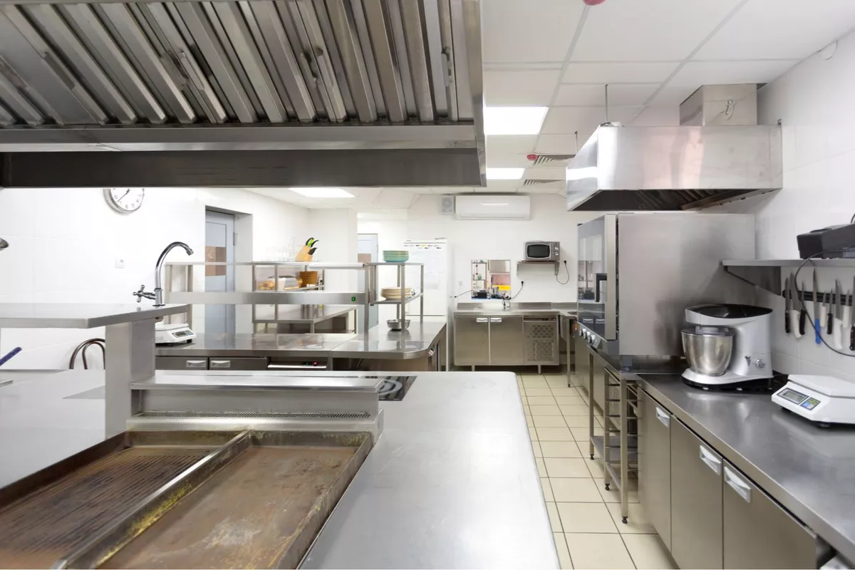Nettoyage des Équipements Professionnels de Cuisine