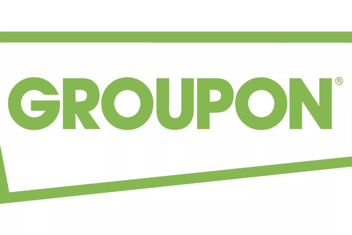 GROUPON Coffret beauté: Speed Skin Facial + Vernis semi permanent