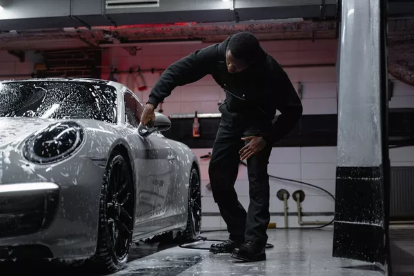 Forfait VIP lavage auto intérieur & extérieur : Brillance & hygiène complète – Lyon et alentours