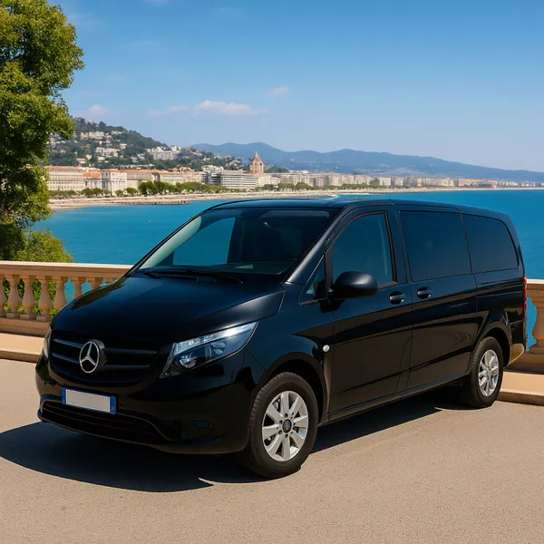 Mercedes Vito Van – 1 à 8 passagers (VTC Cannes)