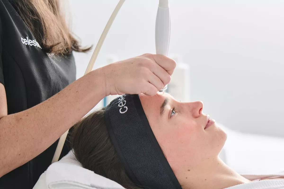 Soin Celestetic nettoyant HydraPeel