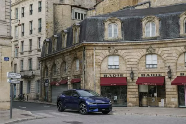 Chauffeur VTC pour Soirée – Restaurants, Bars & Clubs