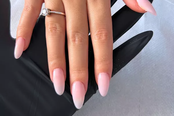 Dépose vernis semi permanent + soin fortifiant