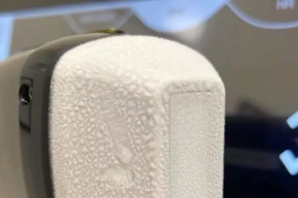 Forfait : Aisselles + maillot intégral + SIF + Jambes complètes