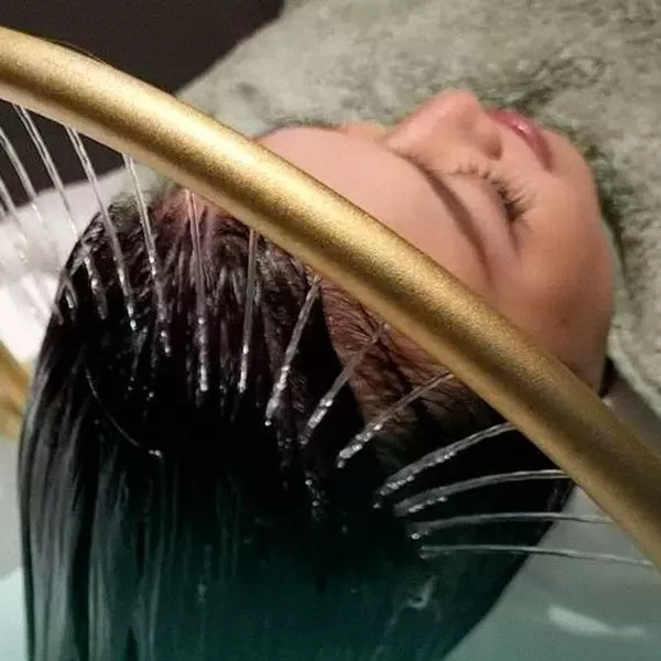 Notre incontournable & votre chouchou: le Head Spa ❤️‍🔥... Mais qu'est-ce vraiment?