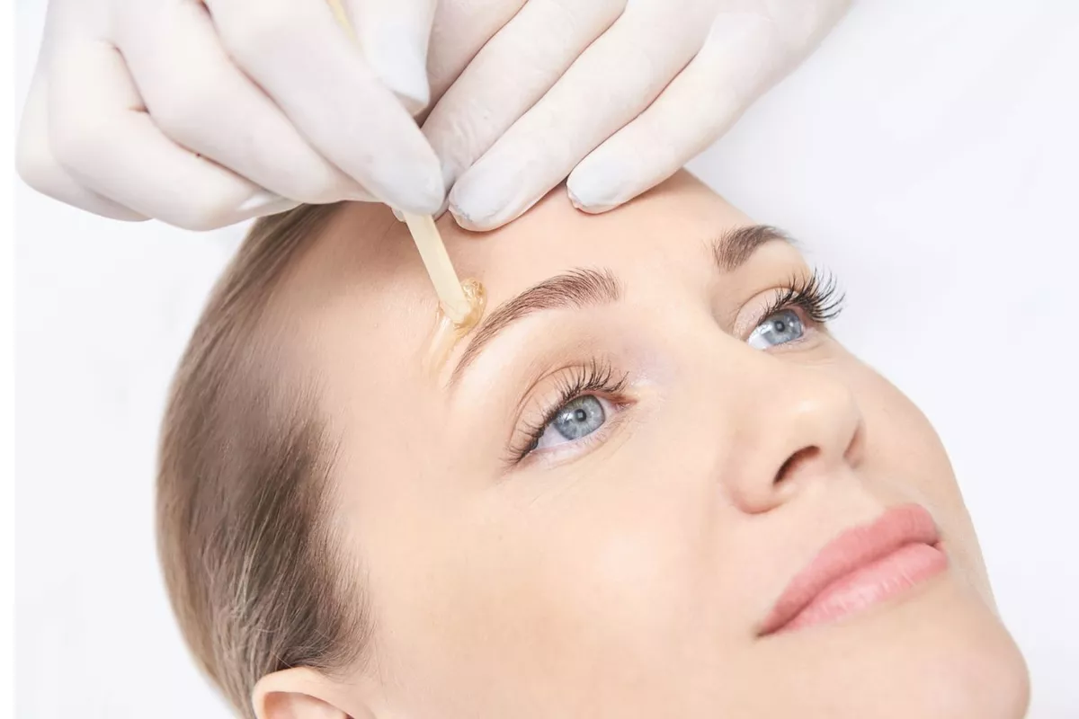 Epilation Lèvres / Sourcils / Menton