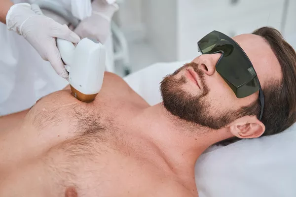 Épilation Laser Homme - Torse