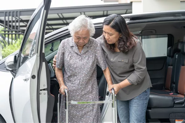 Transport privé VTC PMR - personne en difficulté ou en situation d'handicap