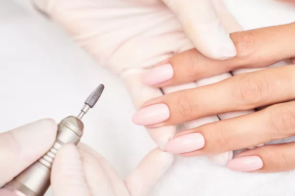 Dépose & soin des ongles