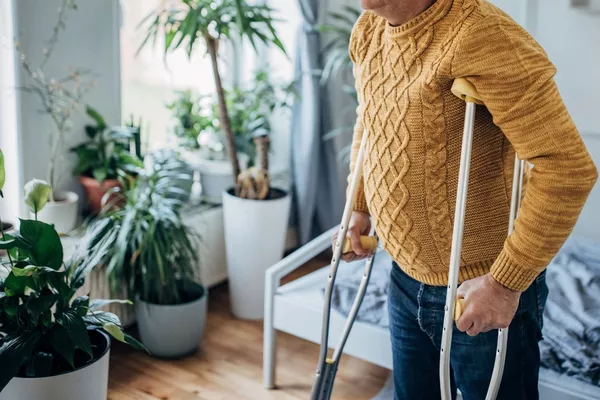Transport assis pour personnes à mobilité réduite (PMR sans fauteuil)