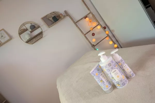 Massage Holistique Ventre, '' Izarra '' 45mn🌟