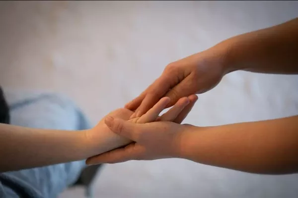 Massage des mains, bras & épaules 30 minutes