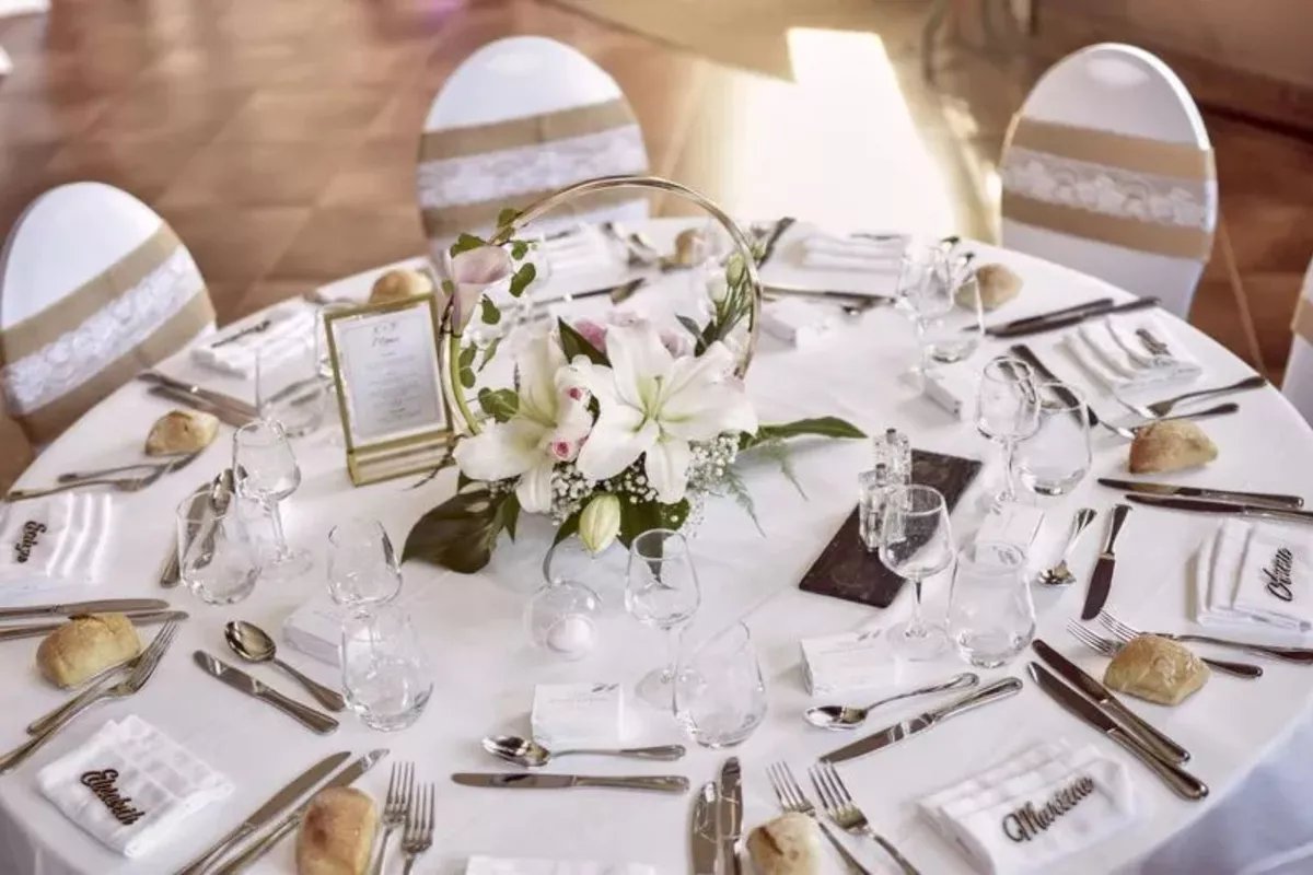 Décoration Salle de Mariage ou Lieu de réception – Service sur-mesure et personnalisé