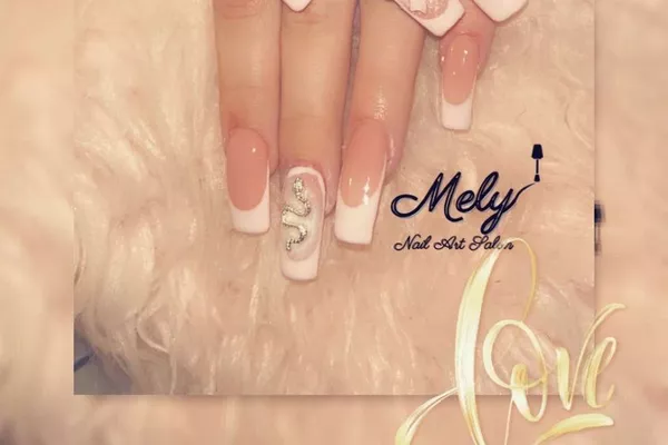 Pose capsule gel + manucure