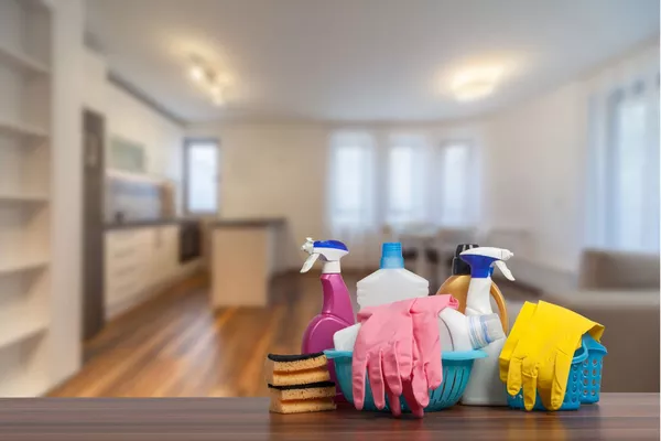 Nettoyage Complet de la Maison