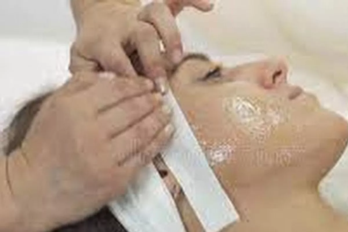 Lèvres ou menton ou joues