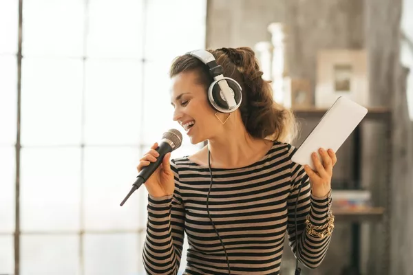 Cours de chant pour débutant à Dijon – Apprenez à chanter avec plaisir et confiance