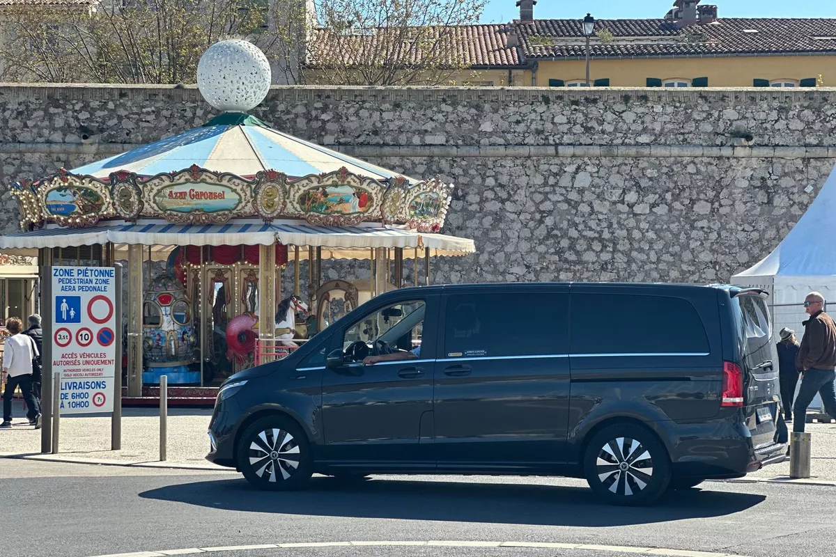 chauffeur privé Festival de Cannes Antibes