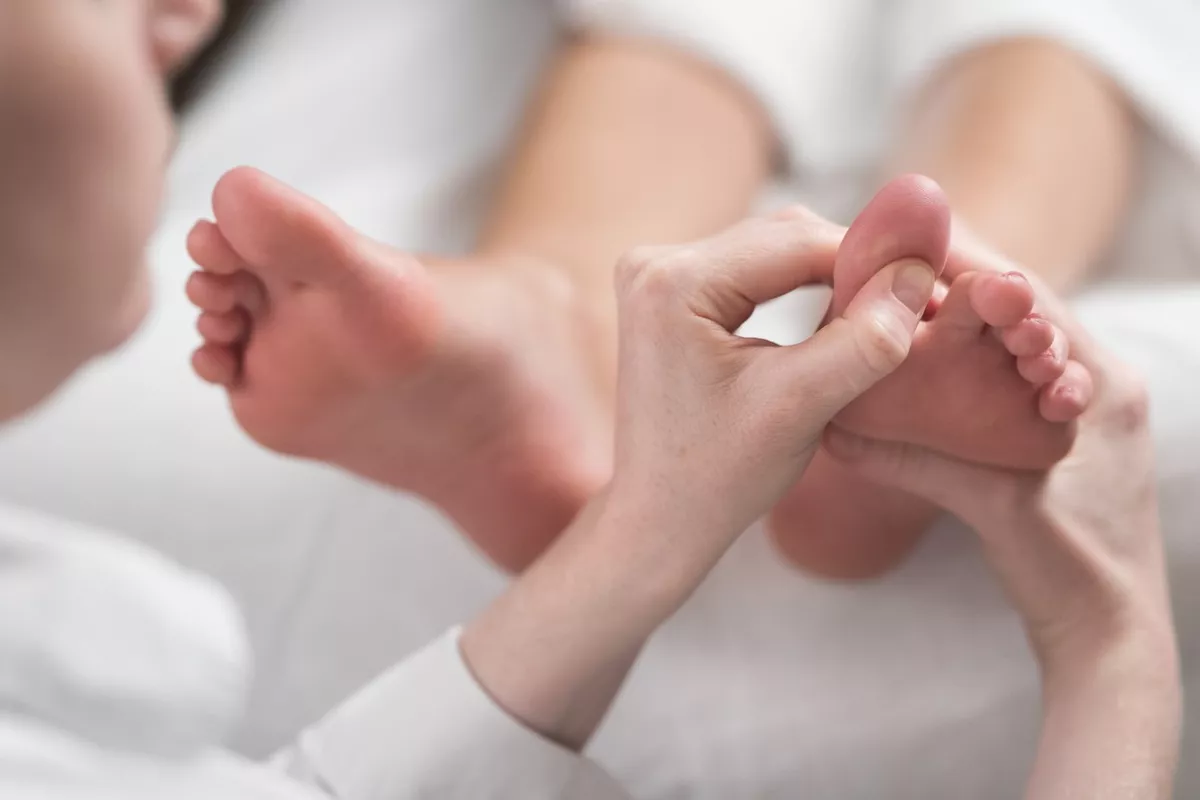 Première consultation en réflexologie plantaire
