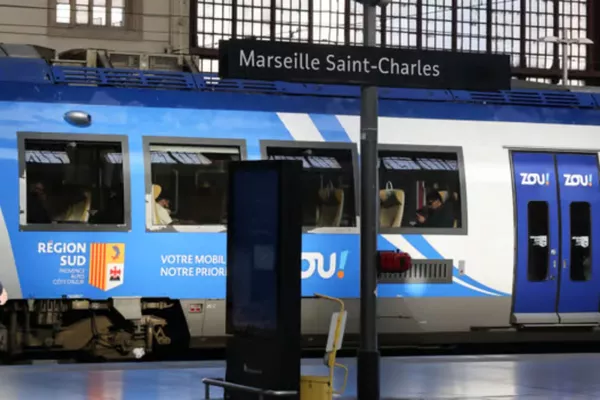 Transfert Gares en VTC privé - Aix, Nice, Marseille ou Lyon