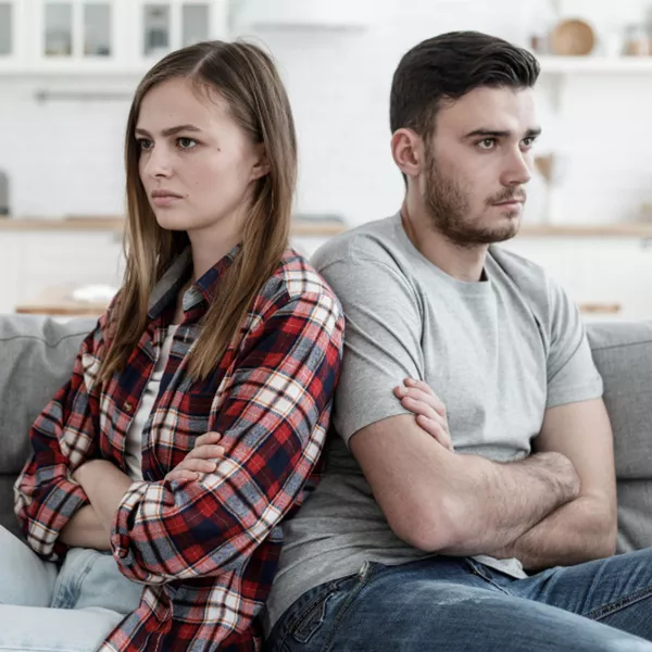 Les relations de couple : défis et crises