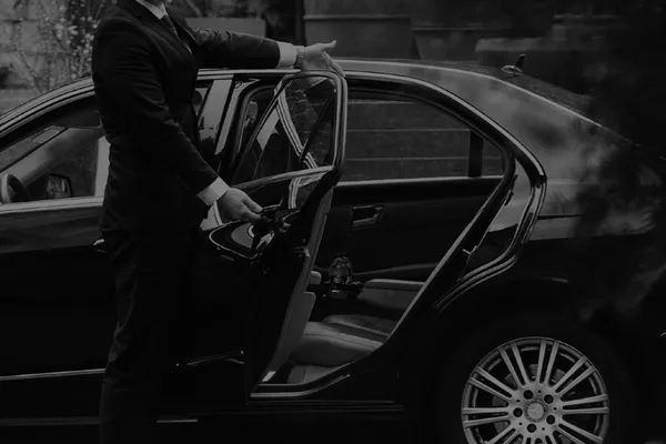 Chauffeur privé pour l'aéroport Charles-de-Gaules (CDG)
