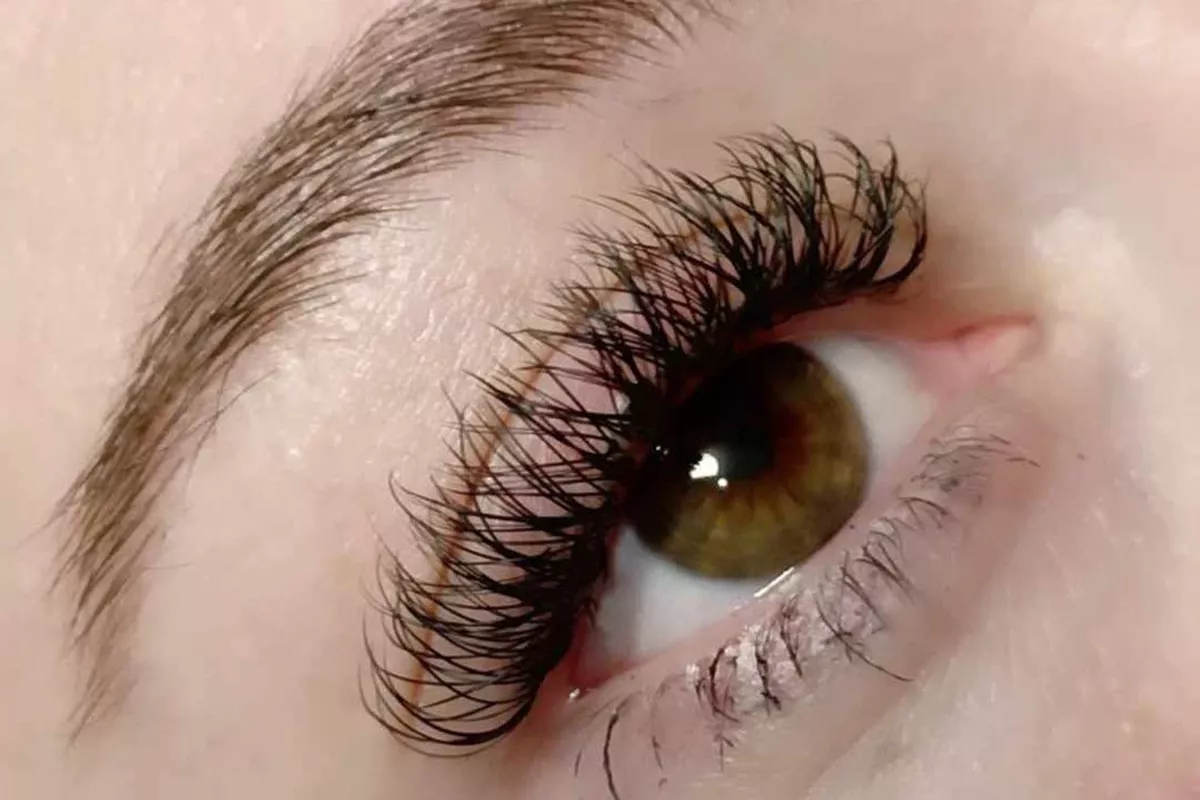 Extension de cils Y
