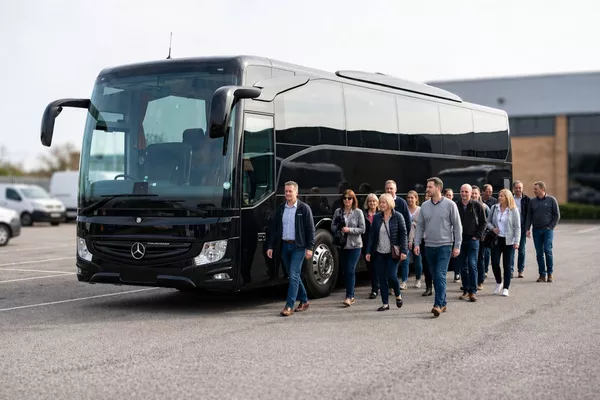 Autocar 37 places avec chauffeur privé
