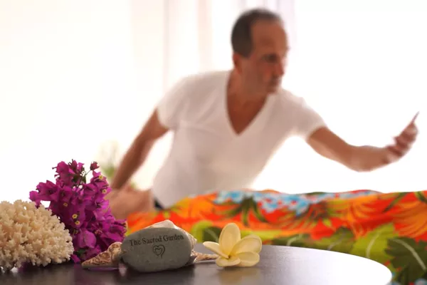 Massage Kahuna Hawaïen à Nice