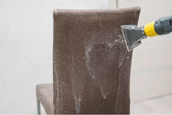 Nettoyage de fauteuil & chaise en tissu