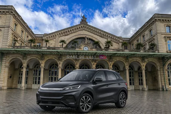 Navette gare Paris avec chauffeur privé (Nord, Lyon, Montparnasse, Est, Austerlitz)