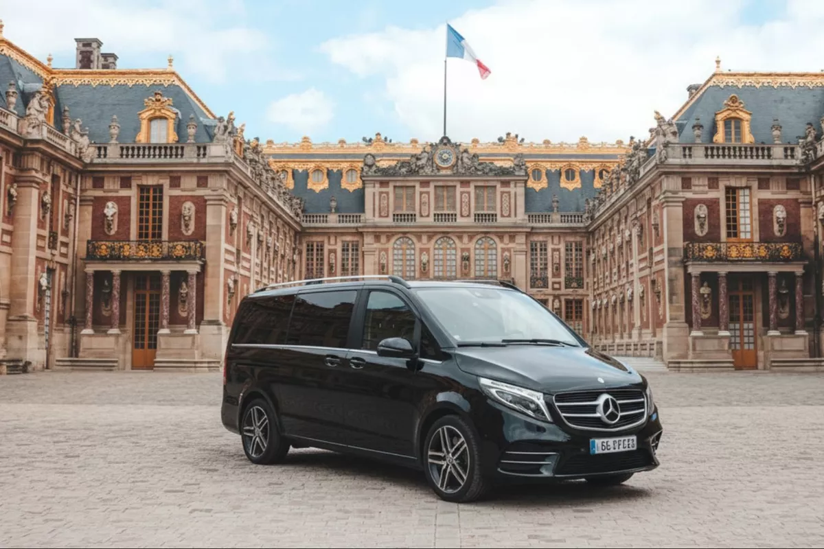 Circuit Château de Versailles – Élégance royale et confort absolu