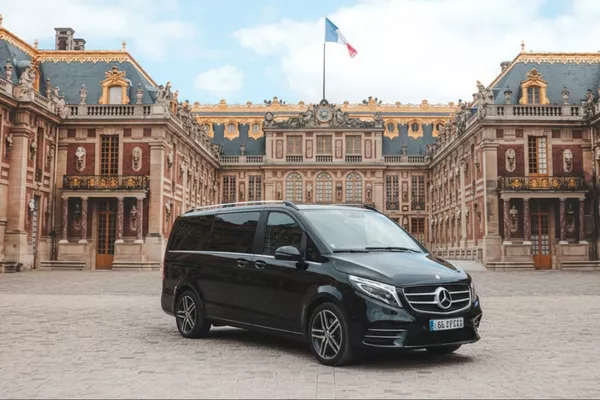 Circuit Château de Versailles – Élégance royale et confort absolu