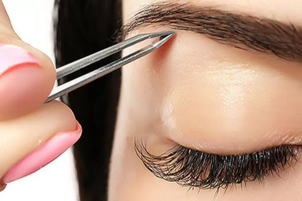 Henné plus épilations sourcils