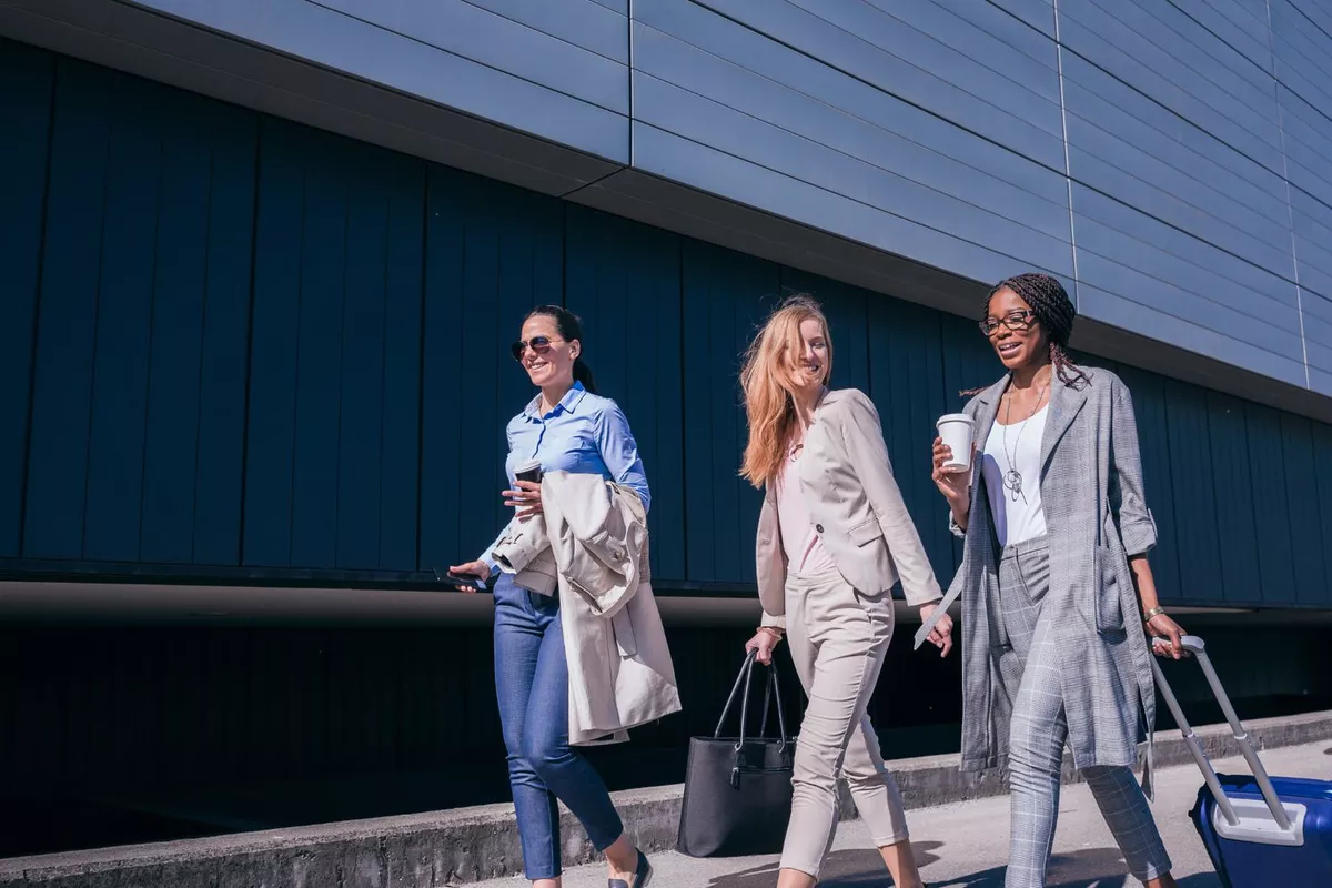 Chauffeur VTC pour séminaires, congrès & déplacements professionnels à Nice