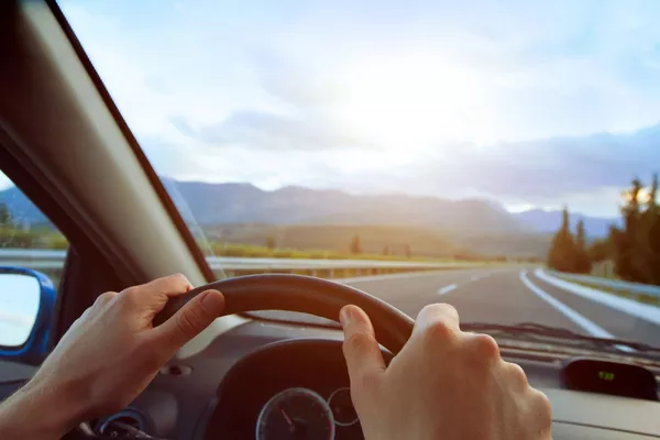 Conduite de votre véhicule en cas d’invalidité temporaire – Lyon et alentours