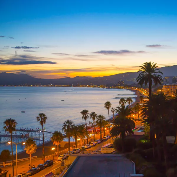 Plage de la Croisette : restaurant et plage privée à Cannes