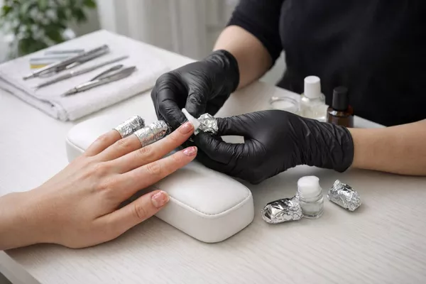 Dépose Vernis Semi Permanent